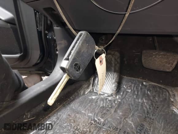 2021 Toyota Camry SE Nightshade z VIN 4T1G11AK1MU559391, wystawiony jako IAAI lot #43300222 z przebiegiem 68 327 mil mil oraz . Historia ofert i sprzedaży dostępna na DreamBid. Obrazek 11.