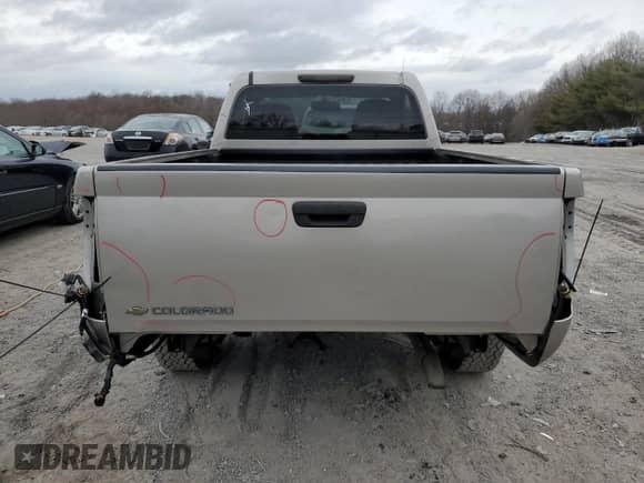 2009 Chevrolet Colorado Work Truck with VIN 1GCCS149698113231, listed as a Copart auction lot 47556575 with 55,593 mi miles and Salvage title. Bid and sale history available at DreamBid. Image 6.