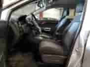2013 Chevrolet Captiva Sport LS z VIN 3GNAL2EK8DS618688, wystawiony jako Copart lot #70642545 z przebiegiem 117 264 mil mil oraz Czysty tytuł • Clean title. Historia ofert i sprzedaży dostępna na DreamBid. Obrazek 7.