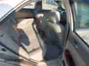 2002 Toyota Camry XLE с VIN JTDBF32K520012087, выставлен на аукционе IAAI как лот 43166714 с пробегом 111 936 миль миль и . История ставок и продаж доступна на DreamBid. Изображение 8.