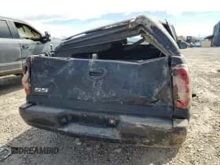 2004 Chevrolet Silverado SS с VIN 2GCEK19N641160222, выставлен на аукционе Copart как лот 53939924 с пробегом Не указан миль и Списание • Salvage title. История ставок и продаж доступна на DreamBid. Изображение 6.