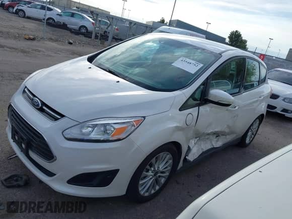 2017 Ford C-Max SE с VIN 1FADP5EU7HL103695, выставлен на аукционе IAAI как лот 43548752 с пробегом 73 743 миль миль и . История ставок и продаж доступна на DreamBid. Изображение 2.