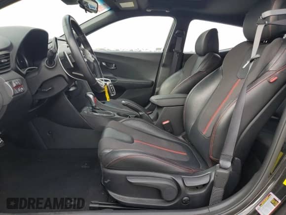 2019 Hyundai Veloster Turbo с VIN KMHTH6AB5KU007056, выставлен на аукционе Copart как лот 68788135 с пробегом 28 661 миль миль и Списание • Salvage title. История ставок и продаж доступна на DreamBid. Изображение 7.