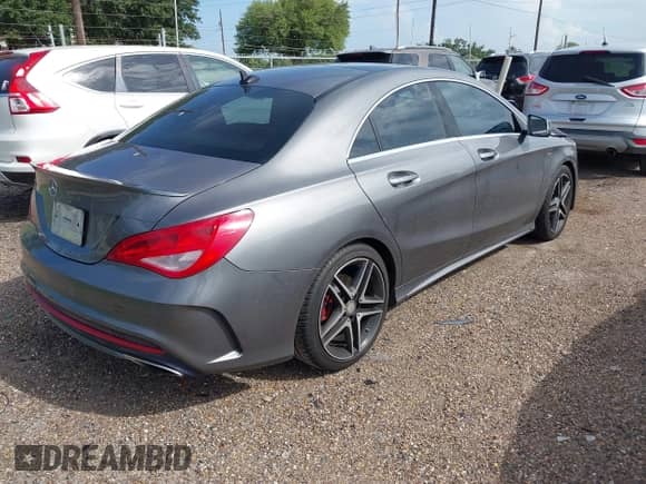 2017 Mercedes-Benz CLA 250 с VIN WDDSJ4EB9HN420917, выставлен на аукционе IAAI как лот 42676857 с пробегом 79 108 миль миль и . История ставок и продаж доступна на DreamBid. Изображение 4.