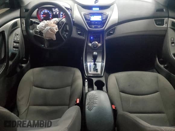 2013 Hyundai Elantra GLS z VIN KMHDH4AE2DU797387, wystawiony jako Copart lot #57596315 z przebiegiem 113 144 mil mil oraz Czysty tytuł • Clean title. Historia ofert i sprzedaży dostępna na DreamBid. Obrazek 8.