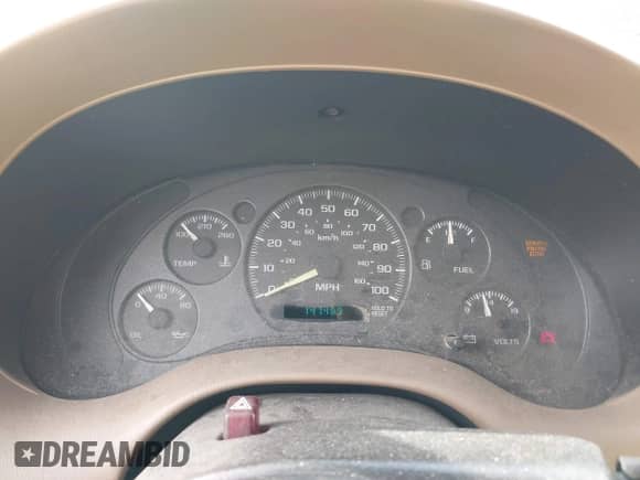 2000 Chevrolet S-10 с VIN 1GCCS1450YK233430, выставлен на аукционе IAAI как лот 42245220 с пробегом 141 469 миль миль и . История ставок и продаж доступна на DreamBid. Изображение 7.