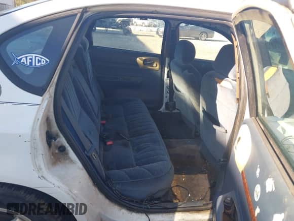 2000 Chevrolet Impala с VIN 2G1WF55KXY9145332, выставлен на аукционе IAAI как лот 43315315 с пробегом Не указан миль и . История ставок и продаж доступна на DreamBid. Изображение 8.