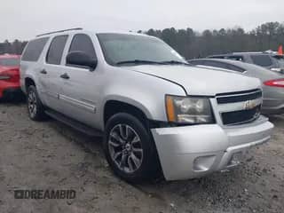 2010 Chevrolet Suburban LS с VIN 1GNUKHE37AR193670, выставлен на аукционе IAAI как лот 41415863 с пробегом 213 371 миль миль и . История ставок и продаж доступна на DreamBid. Изображение 1.