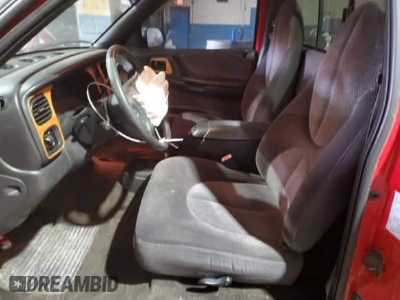 1999 Dodge Dakota SLT with VIN 1B7GL26Z4XS233613, listed as a Copart auction lot 89320955 with 221,289 mi miles and Clean title. Bid and sale history available at DreamBid. Image 7.