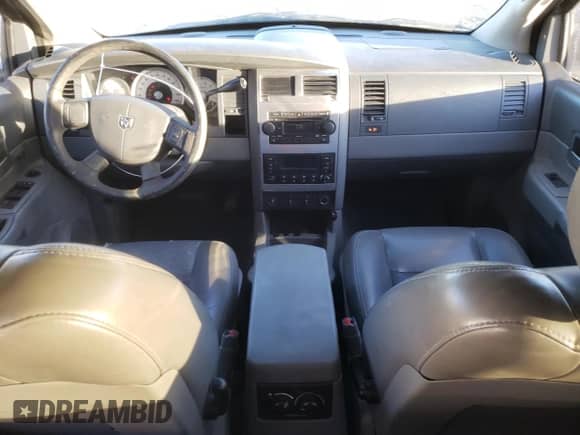 2004 Dodge Durango Limited with VIN 1D4HD58D74F175069, listed as a Copart auction lot 80772994 with 252,097 mi miles and Clean title. Bid and sale history available at DreamBid. Image 8.