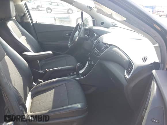 2021 Chevrolet Trax LT с VIN KL7CJLSB2MB346780, выставлен на аукционе IAAI как лот 42436174 с пробегом 62 172 миль миль и . История ставок и продаж доступна на DreamBid. Изображение 5.