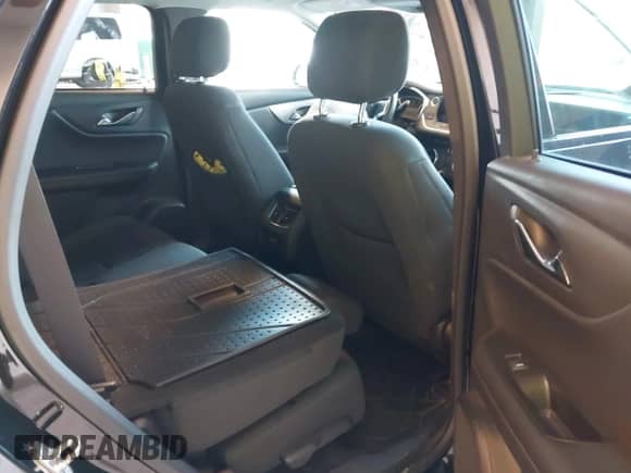 2022 Chevrolet Blazer LT with VIN 3GNKBCR44NS132812, listed as a IAAI auction lot 43302873 with 58,313 mi miles and . Bid and sale history available at DreamBid. Image 8.