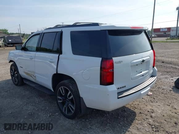 2018 Chevrolet Tahoe Premier с VIN 1GNSKCKJ1JR245470, выставлен на аукционе IAAI как лот 42667121 с пробегом 174 067 миль миль и . История ставок и продаж доступна на DreamBid. Изображение 3.