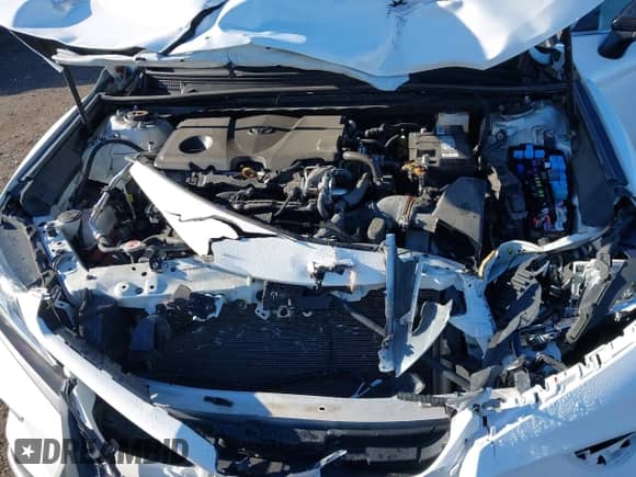 2020 Toyota Camry SE z VIN 4T1G11AK5LU380494, wystawiony jako IAAI lot #43567593 z przebiegiem 13 112 mil mil oraz . Historia ofert i sprzedaży dostępna na DreamBid. Obrazek 10.