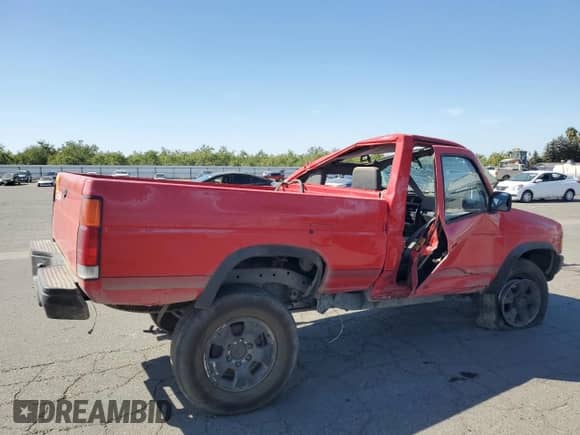 1993 Nissan Frontier с VIN 1N6SD11Y3PC334875, выставлен на аукционе Copart как лот 85786035 с пробегом 179 694 миль миль и Списание • Salvage title. История ставок и продаж доступна на DreamBid. Изображение 3.