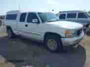 2002 GMC Sierra 1500 SLE z VIN 1GTEK19T22Z129469, wystawiony jako IAAI lot #42852319 z przebiegiem 283 614 mil mil oraz . Historia ofert i sprzedaży dostępna na DreamBid. Obrazek 1.