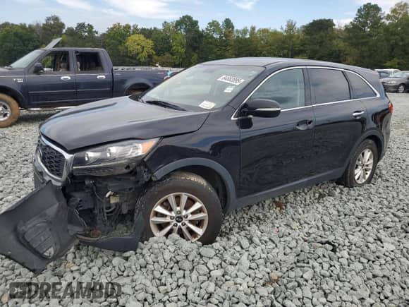 2019 Kia Sorento LX with VIN 5XYPG4A34KG475903, listed as a Copart auction lot 84882895 with 144,512 mi miles and Clean title. Bid and sale history available at DreamBid. Image 1.