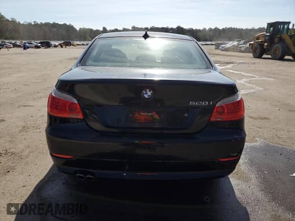 2008 BMW 5 Series 528i with VIN WBANU53508C112173, listed as a Copart auction lot 81567805 with 86,710 mi miles and Salvage title. Bid and sale history available at DreamBid. Image 6.