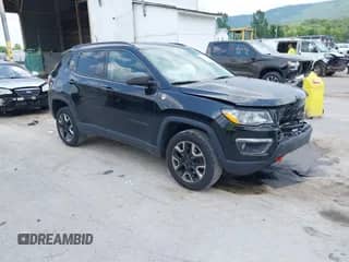 2018 Jeep Compass Trailhawk with VIN 3C4NJDDB1JT451464, listed as a IAAI auction lot 42674943 with 114,704 mi miles and . Bid and sale history available at DreamBid. Image 1.