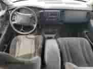 2002 Dodge Dakota Sport z VIN 1B7HL38X12S640531, wystawiony jako Copart lot #81258775 z przebiegiem 210 552 mil mil oraz Szkoda całkowita • Salvage title. Historia ofert i sprzedaży dostępna na DreamBid. Obrazek 8.