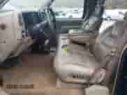 1998 Chevrolet Silverado 3500 с VIN 1GCGC33J7WF007299, выставлен на аукционе Copart как лот 81253215 с пробегом 92 596 миль миль и Списание • Salvage title. История ставок и продаж доступна на DreamBid. Изображение 7.