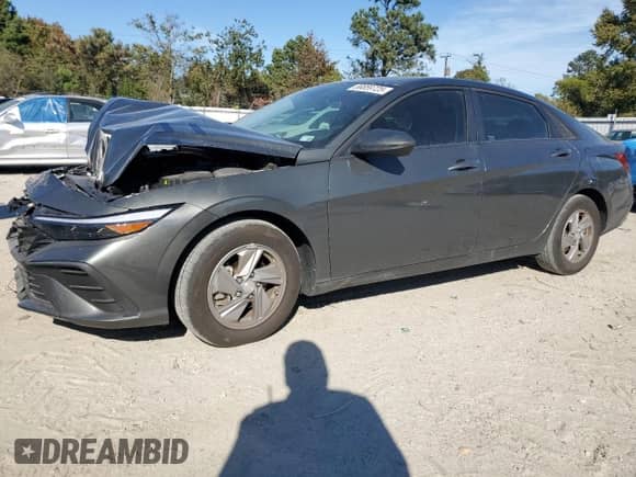 2025 Hyundai Elantra SE with VIN KMHLL4DG9SU858349, listed as a Copart auction lot 86859725 with 11,999 mi miles and Salvage title. Bid and sale history available at DreamBid. Image 1.