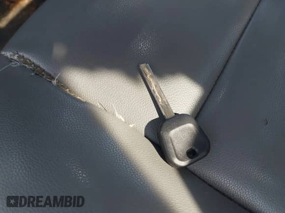 2015 Chevrolet Silverado 1500 Work Truck с VIN 1GCNCPEH8FZ272479, выставлен на аукционе IAAI как лот 41803551 с пробегом 149 267 миль миль и . История ставок и продаж доступна на DreamBid. Изображение 11.