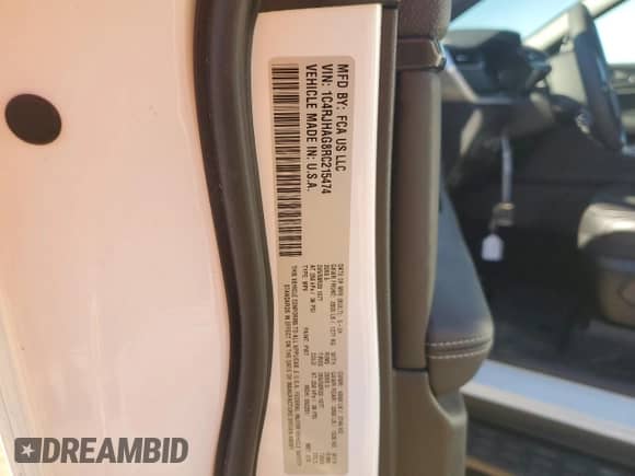 2024 Jeep Grand Cherokee Altitude с VIN 1C4RJHAG8RC215474, выставлен на аукционе Copart как лот 80548945 с пробегом 1 935 миль миль и Списание • Salvage title. История ставок и продаж доступна на DreamBid. Изображение 13.