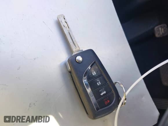 2019 Toyota Camry SE z VIN 4T1B11HK3KU197447, wystawiony jako IAAI lot #43301032 z przebiegiem 94 276 mil mil oraz . Historia ofert i sprzedaży dostępna na DreamBid. Obrazek 11.