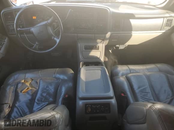 2002 Chevrolet Suburban Z71 с VIN 3GNFK16ZX2G216704, выставлен на аукционе Copart как лот 82005935 с пробегом 296 826 миль миль и Списание • Salvage title. История ставок и продаж доступна на DreamBid. Изображение 8.