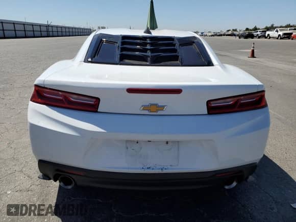 2018 Chevrolet Camaro 1LT z VIN 1G1FB1RS8J0137244, wystawiony jako Copart lot #68961385 z przebiegiem 107 015 mil mil oraz Szkoda całkowita • Salvage title. Historia ofert i sprzedaży dostępna na DreamBid. Obrazek 6.
