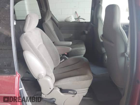 2004 Dodge Caravan SXT with VIN 1D4GP45R34B548595, listed as a IAAI auction lot 42561587 with 132,858 mi miles and . Bid and sale history available at DreamBid. Image 8.
