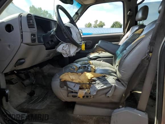 1998 Chevrolet Tahoe с VIN 1GNEK13R1WJ345984, выставлен на аукционе Copart как лот 68302345 с пробегом 235 484 миль миль и Списание • Salvage title. История ставок и продаж доступна на DreamBid. Изображение 7.