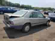 1989 Mercedes-Benz 300 E with VIN WDBEA30D8KA823147, listed as a Copart auction lot 60485455 with 126,614 mi miles and Salvage title. Bid and sale history available at DreamBid. Image 3.