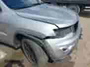 2017 Jeep Grand Cherokee Limited z VIN 1C4RJFBG3HC918482, wystawiony jako IAAI lot #43386848 z przebiegiem 140 937 mil mil oraz . Historia ofert i sprzedaży dostępna na DreamBid. Obrazek 19.