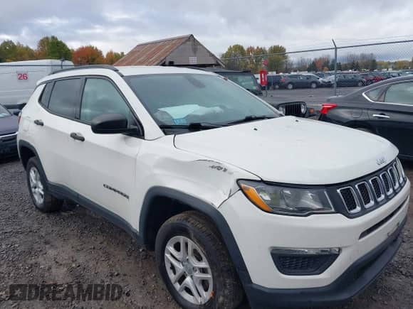 2018 Jeep Compass Sport с VIN 3C4NJDAB0JT117883, выставлен на аукционе IAAI как лот 43464152 с пробегом 90 397 миль миль и . История ставок и продаж доступна на DreamBid. Изображение 16.