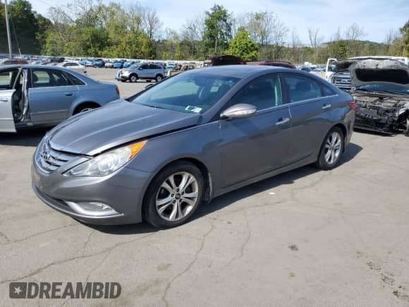 2011 Hyundai Sonata SE with VIN 5NPEC4AC4BH130396, listed as a Copart auction lot 84798915 with 102,735 mi miles and Salvage title. Bid and sale history available at DreamBid. Image 1.