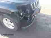 2017 Jeep Grand Cherokee Laredo with VIN 1C4RJEAGXHC685888, listed as a IAAI auction lot 41563643 with 193,997 mi miles and . Bid and sale history available at DreamBid. Image 6.