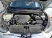 2012 Hyundai Veloster w/Gray Int z VIN KMHTC6AD0CU056764, wystawiony jako Copart lot #84646725 z przebiegiem 157 456 mil mil oraz Czysty tytuł • Clean title. Historia ofert i sprzedaży dostępna na DreamBid. Obrazek 11.