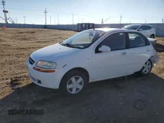 2006 Chevrolet Aveo LS z VIN KL1TD56676B667002, wystawiony jako Copart lot #78180674 z przebiegiem 68 166 mil mil oraz Szkoda całkowita • Salvage title. Historia ofert i sprzedaży dostępna na DreamBid. Obrazek 1.