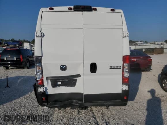 2024 Ram ProMaster Cargo SLT z VIN 3C6MRVJG8RE130829, wystawiony jako Copart lot #81196805 z przebiegiem 3 831 mil mil oraz Szkoda całkowita • Salvage title. Historia ofert i sprzedaży dostępna na DreamBid. Obrazek 6.