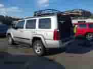 2008 Jeep Commander Sport с VIN 1J8HG48N58C191617, выставлен на аукционе IAAI как лот 43207168 с пробегом 169 842 миль миль и . История ставок и продаж доступна на DreamBid. Изображение 3.