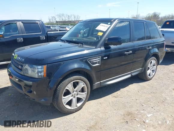 2011 Land Rover Range Rover Sport SC z VIN SALSH2E49BA709850, wystawiony jako IAAI lot #41898116 z przebiegiem 88 974 mil mil oraz . Historia ofert i sprzedaży dostępna na DreamBid. Obrazek 2.