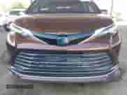 2023 Toyota Sienna Limited z VIN 5TDZRKEC8PS167242, wystawiony jako IAAI lot #42967039 z przebiegiem 30 352 mil mil oraz . Historia ofert i sprzedaży dostępna na DreamBid. Obrazek 6.