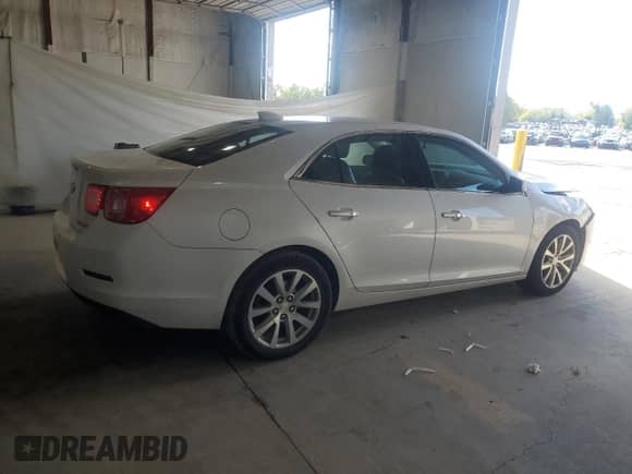 2015 Chevrolet Malibu LTZ with VIN 1G11F5SLXFF325907, listed as a Copart auction lot 85740195 with 136,763 mi miles and Salvage title. Bid and sale history available at DreamBid. Image 3.