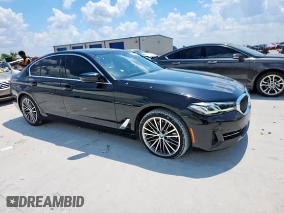 2022 BMW 5 Series 530i xDrive z VIN WBA13BJ09NCJ00249, wystawiony jako Copart lot #69185245 z przebiegiem 57 127 mil mil oraz Szkoda całkowita • Salvage title. Historia ofert i sprzedaży dostępna na DreamBid. Obrazek 4.