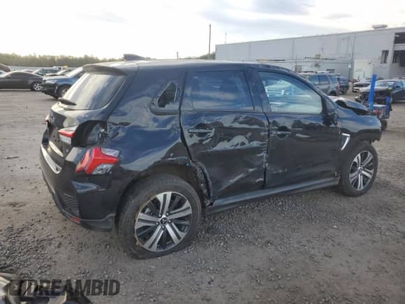 2024 Mitsubishi Outlander S с VIN JA4ARUAU2RU022987, выставлен на аукционе Copart как лот 84723215 с пробегом 5 071 миль миль и Списание • Salvage title. История ставок и продаж доступна на DreamBid. Изображение 3.