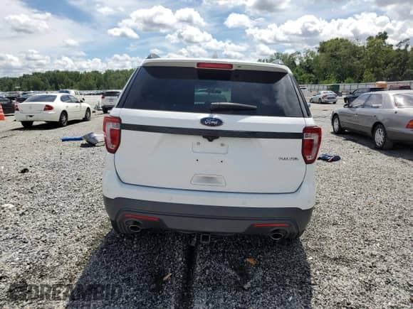 2016 Ford Explorer с VIN 1FM5K7B83GGB81751, выставлен на аукционе Copart как лот 68677135 с пробегом 184 551 миль миль и Списание • Salvage title. История ставок и продаж доступна на DreamBid. Изображение 6.