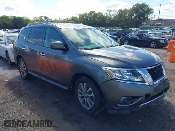 2015 Nissan Pathfinder S with VIN 5N1AR2MM5FC660881, listed as a IAAI auction lot 43377275 with 144,076 mi miles and . Bid and sale history available at DreamBid. Image 19.