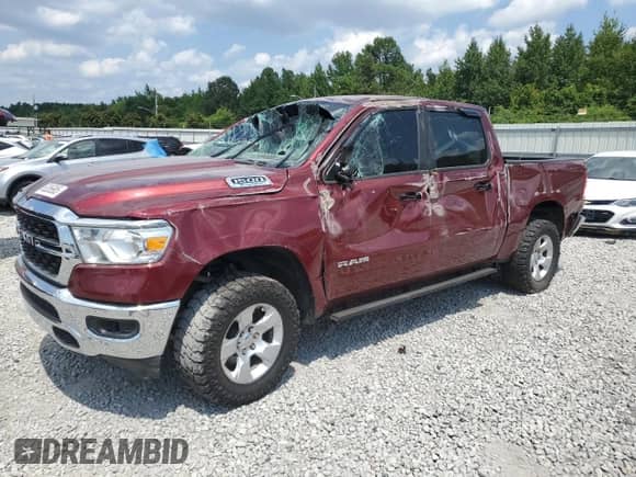 2022 Ram 1500 Big Horn z VIN 1C6RREFG5NN425004, wystawiony jako Copart lot #68266985 z przebiegiem Nie podano mil oraz Szkoda całkowita • Salvage title. Historia ofert i sprzedaży dostępna na DreamBid. Obrazek 1.